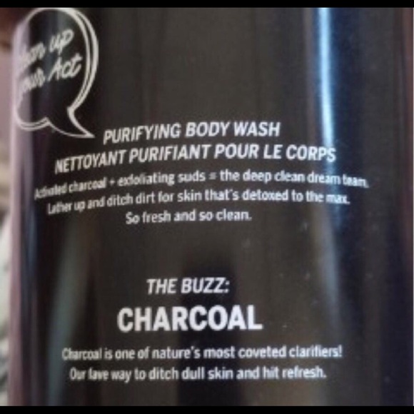 A Day Spa Deal. Worth 42.00. Detox Body Wash. 2 Face Masks and Detox Body Scrub - Picture 6 of 9